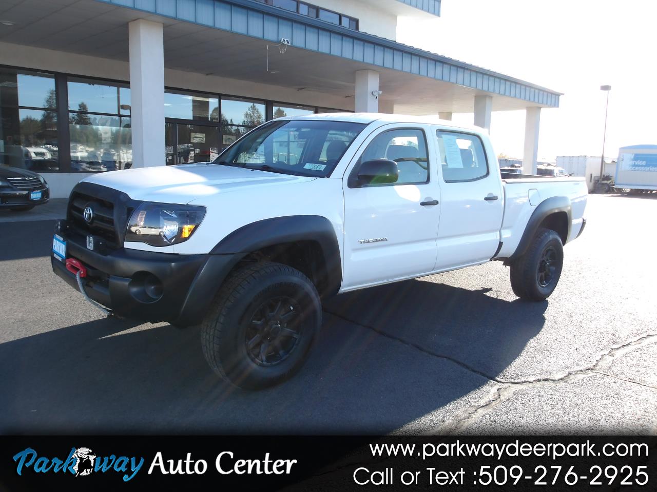 Toyota Tacoma 4WD Double LB V6 AT (Natl) 2010