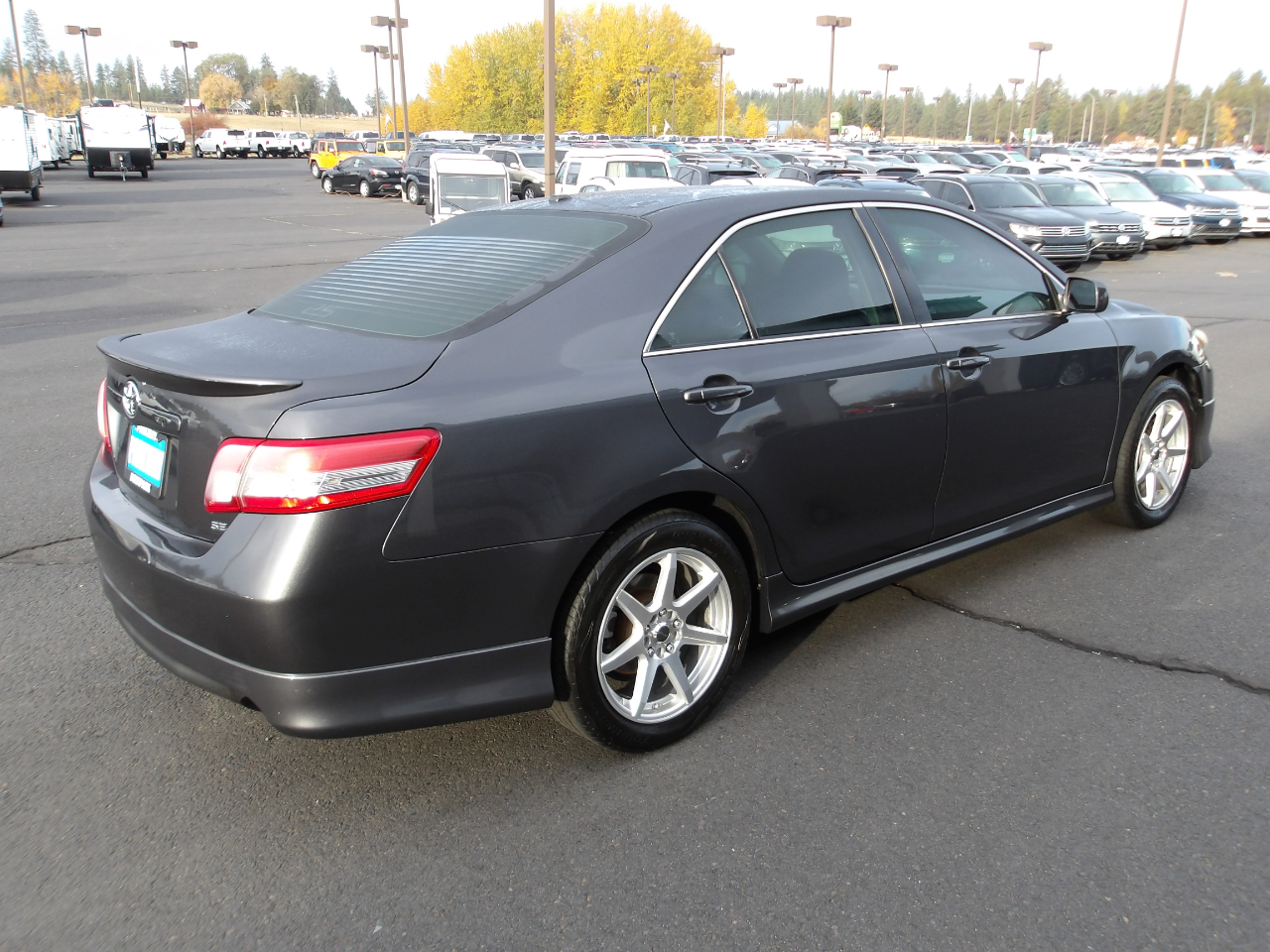 Toyota Camry SE 2011