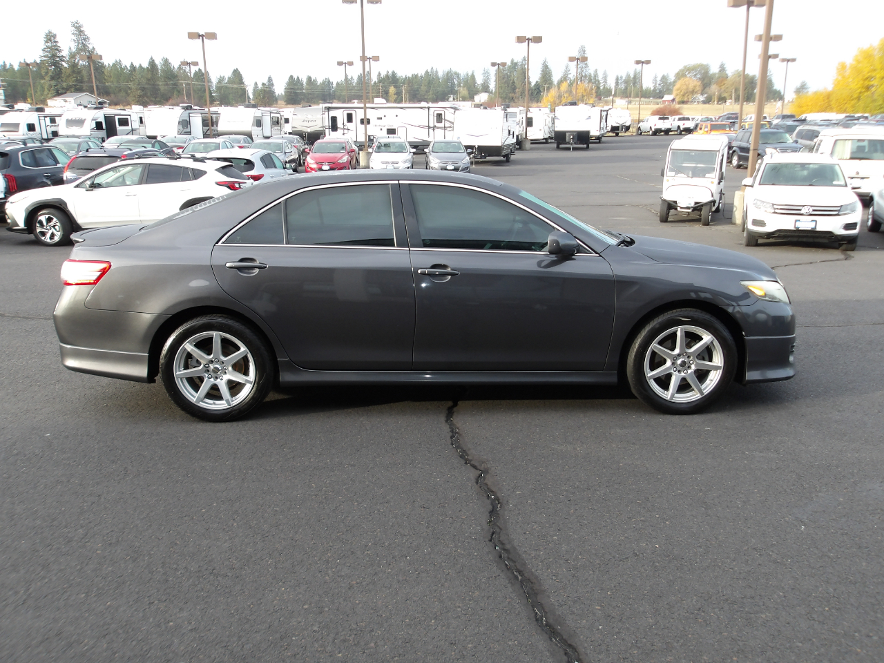 Toyota Camry SE 2011