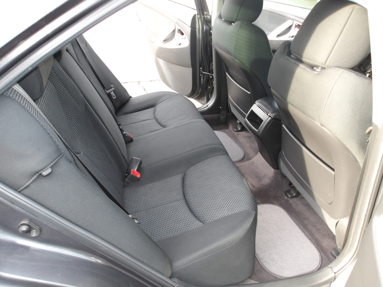 Toyota Camry SE 2011