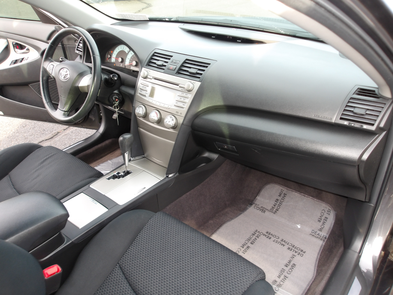 Toyota Camry SE 2011