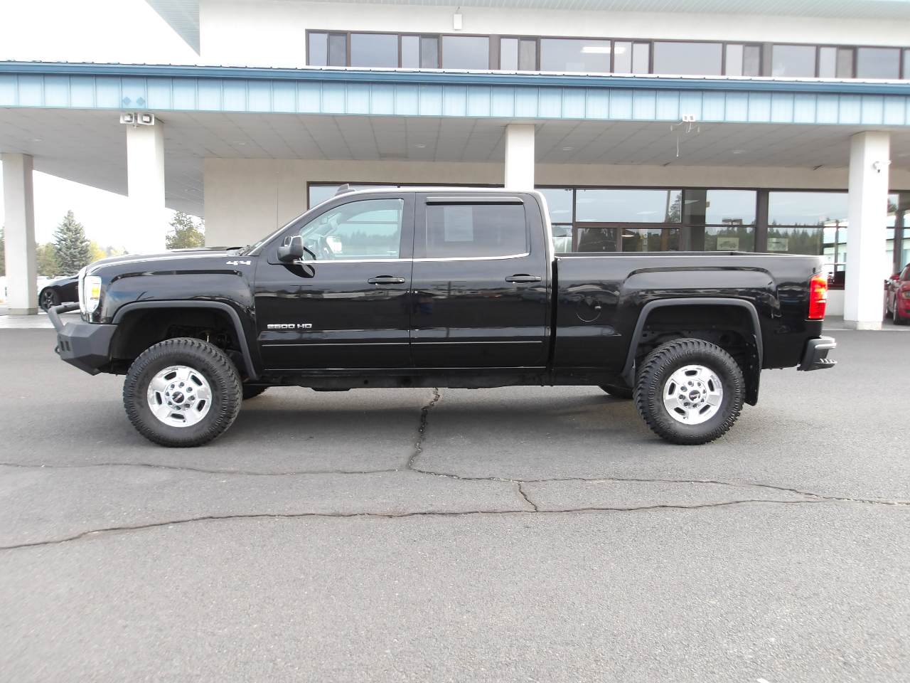 GMC Sierra 2500HD 4WD Crew Cab 153.7" SLE 2015