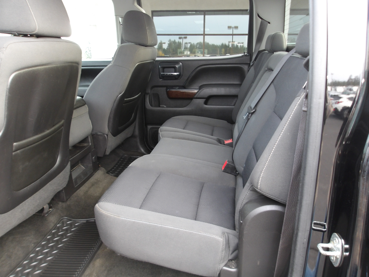 GMC Sierra 2500HD 4WD Crew Cab 153.7" SLE 2015