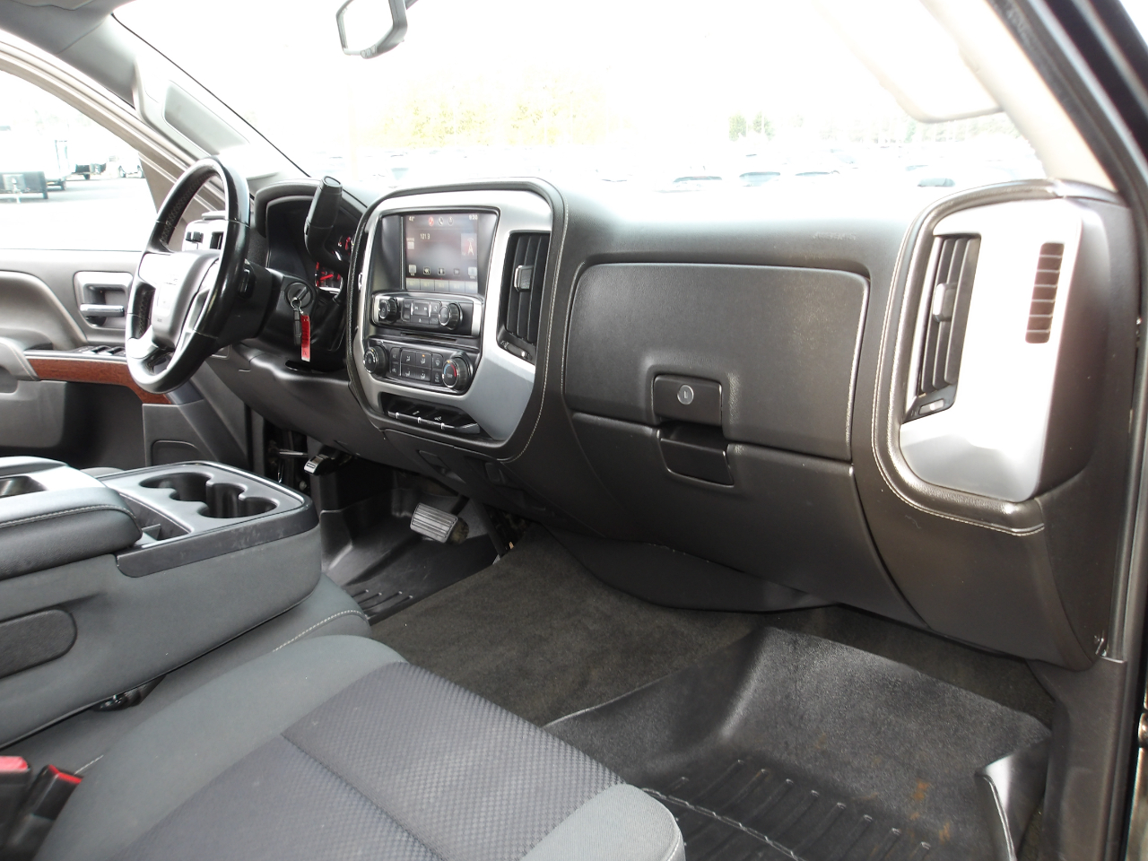 GMC Sierra 2500HD 4WD Crew Cab 153.7" SLE 2015