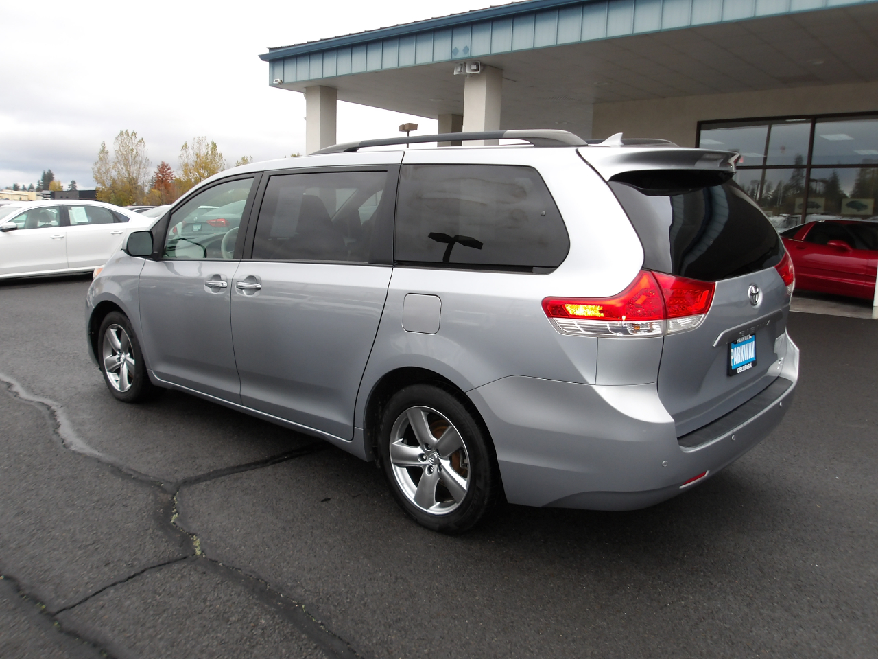 Toyota Sienna 5dr 7-Pass Van V6 Ltd AWD (Natl) 2014