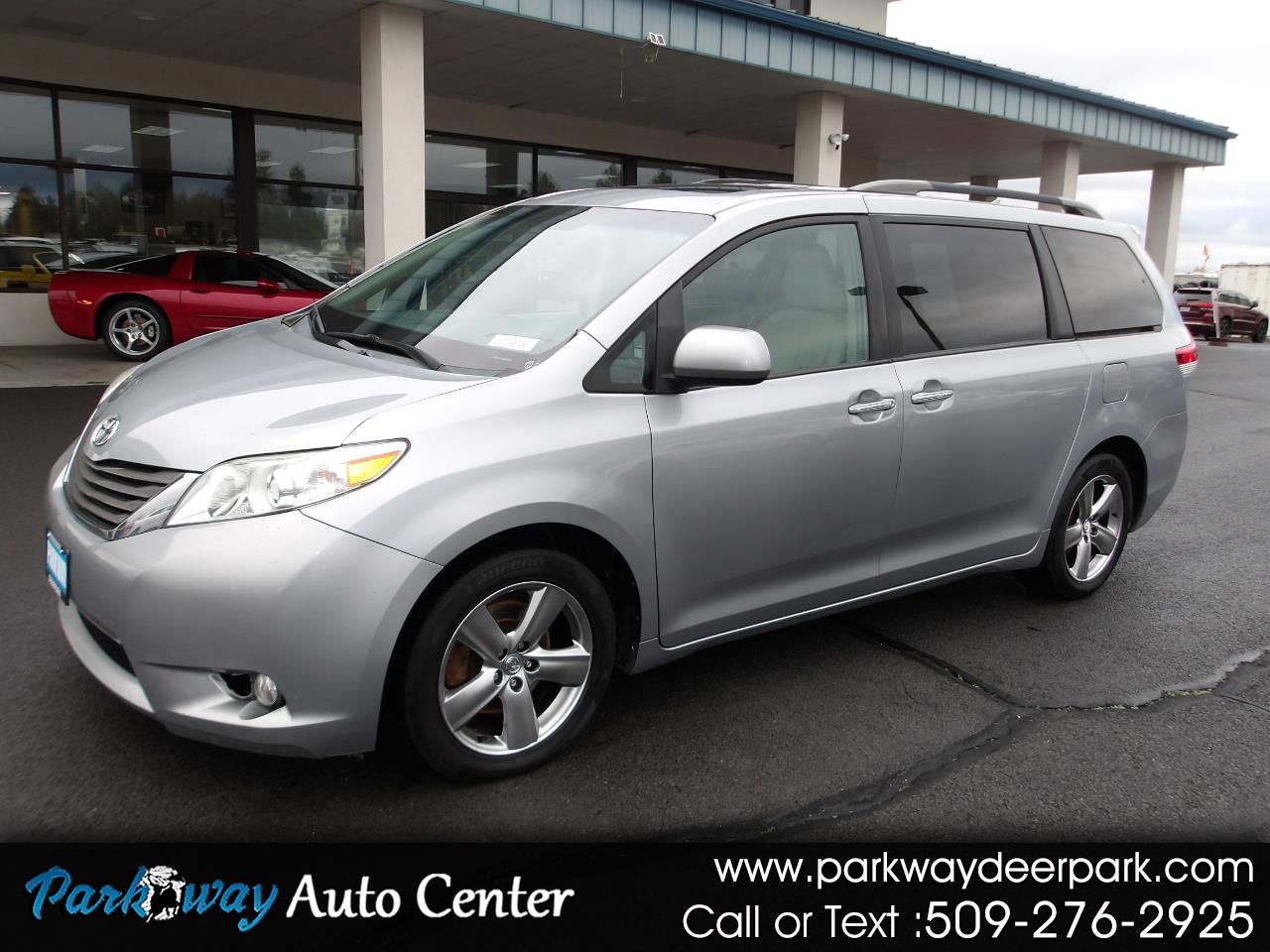 Toyota Sienna 5dr 7-Pass Van V6 Ltd AWD (Natl) 2014