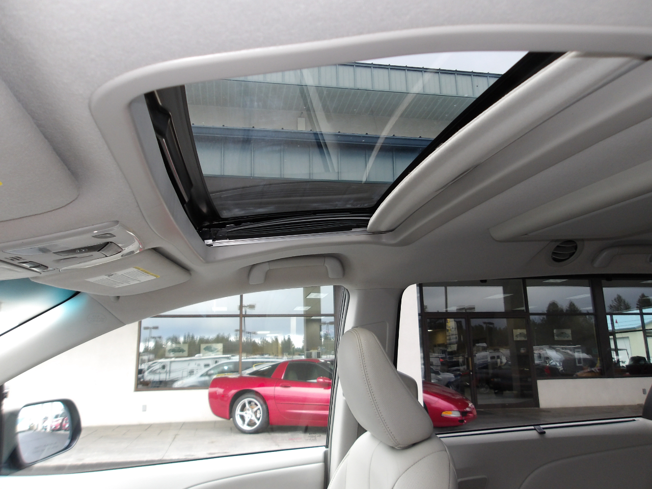 Toyota Sienna 5dr 7-Pass Van V6 Ltd AWD (Natl) 2014