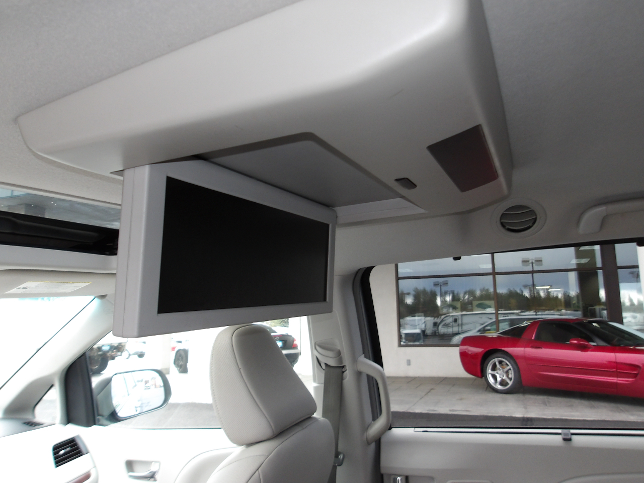 Toyota Sienna 5dr 7-Pass Van V6 Ltd AWD (Natl) 2014