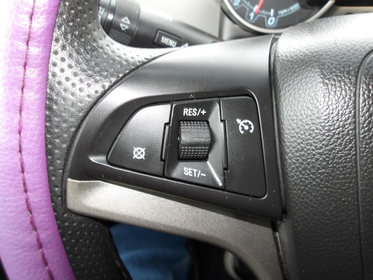 Chevrolet Sonic 2LT 2012