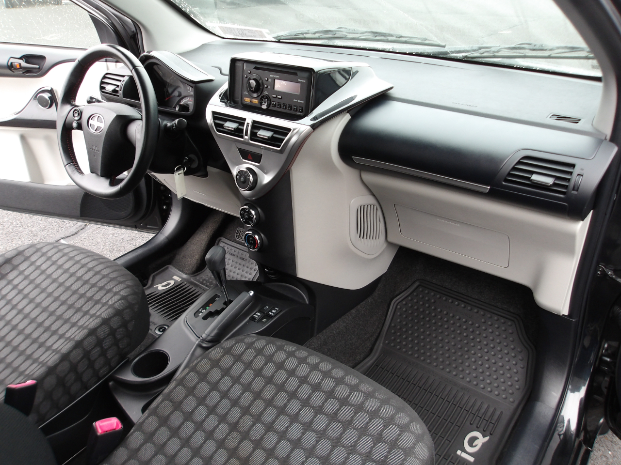 Scion iQ 3dr HB (Natl) 2012