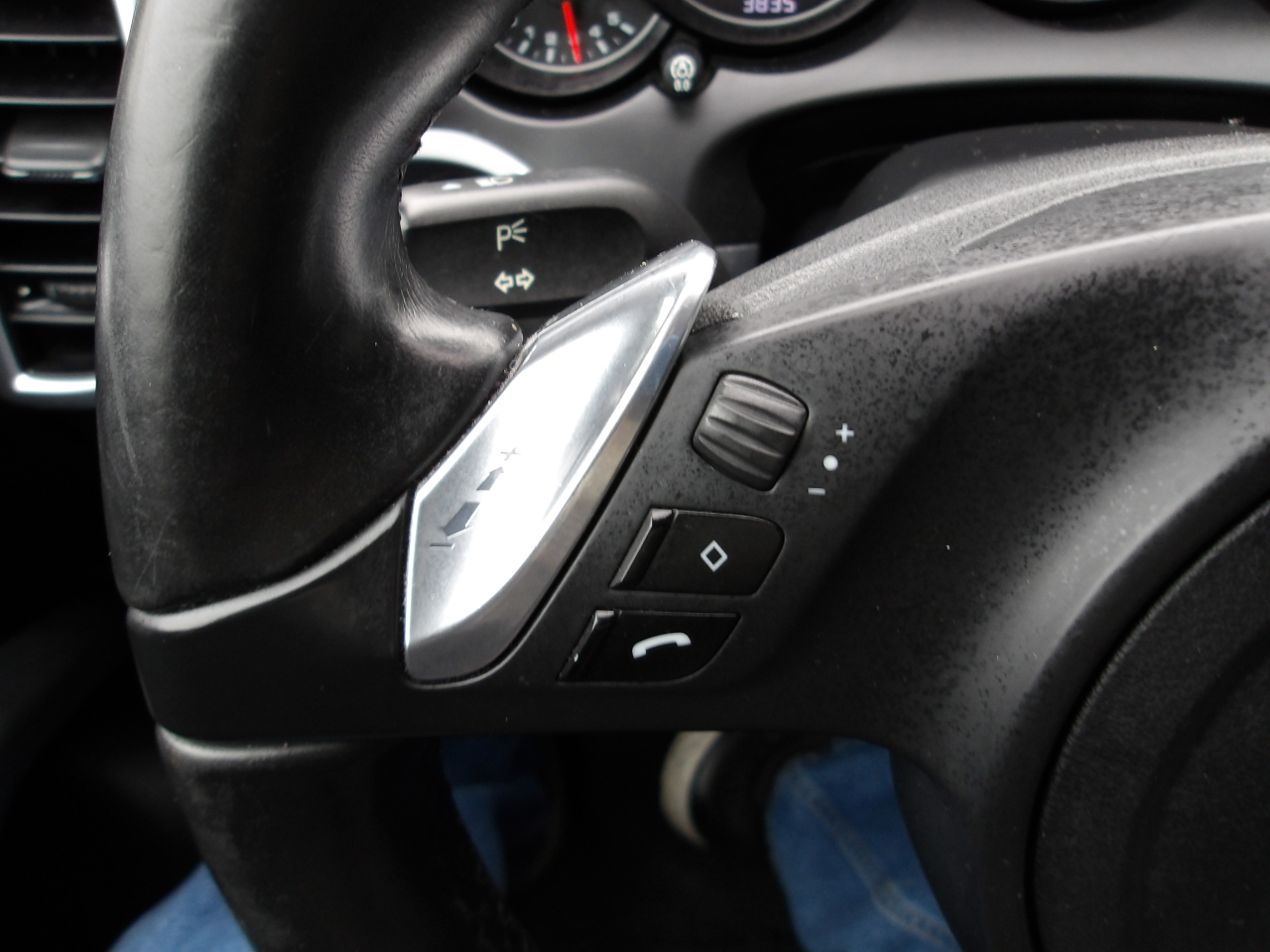 Porsche Cayenne AWD 2013