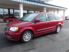 2016 Chrysler Town & Country 
