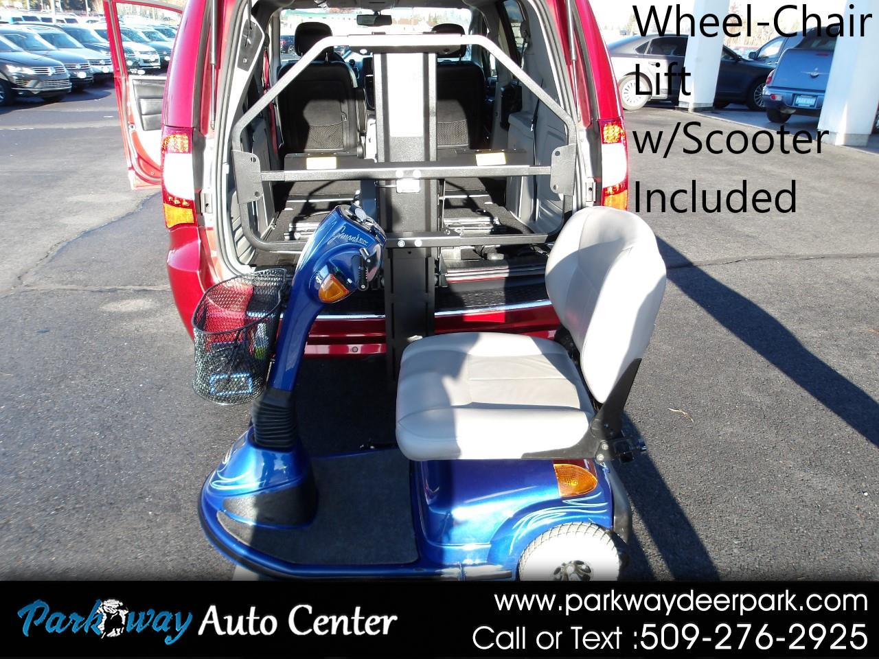 Red (Maroon) 2013 Chrysler Town & Country Touring-L FWD Minivan Front-Wheel Drive Automatic