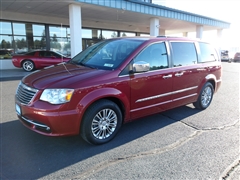 2013 Chrysler Town & Country 