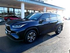 2021 Toyota Highlander 