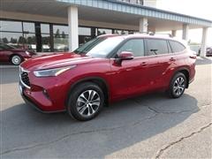 2024 Toyota Highlander 