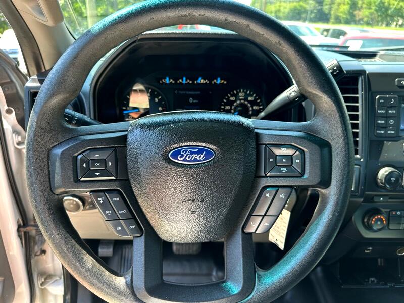 Ford F-150 XL SuperCab 4WD 2016