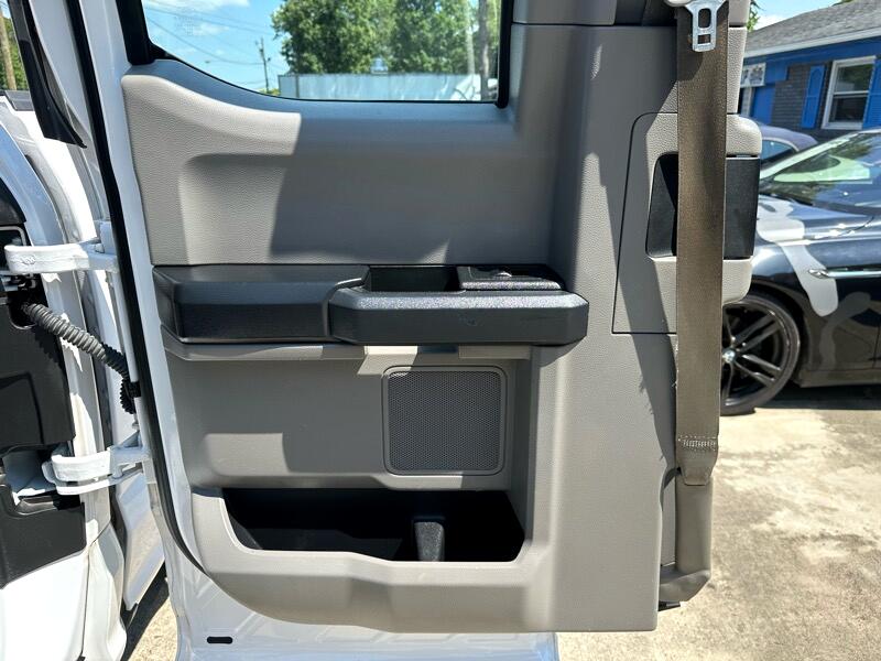 Ford F-150 XL SuperCab 4WD 2016