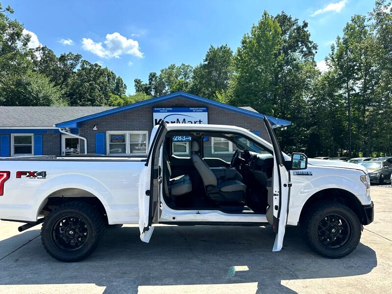 Ford F-150 XL SuperCab 4WD 2016