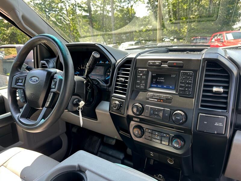 Ford F-150 XL SuperCab 4WD 2016