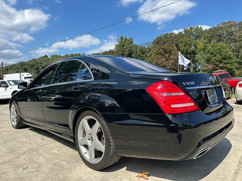 Mercedes-Benz S-Class S550 2012