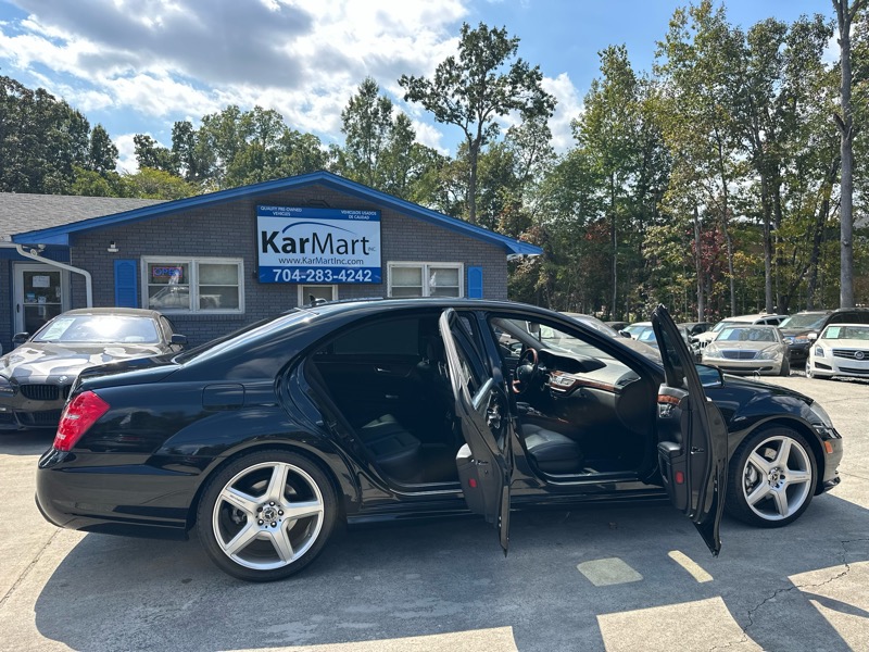 Mercedes-Benz S-Class S550 2012