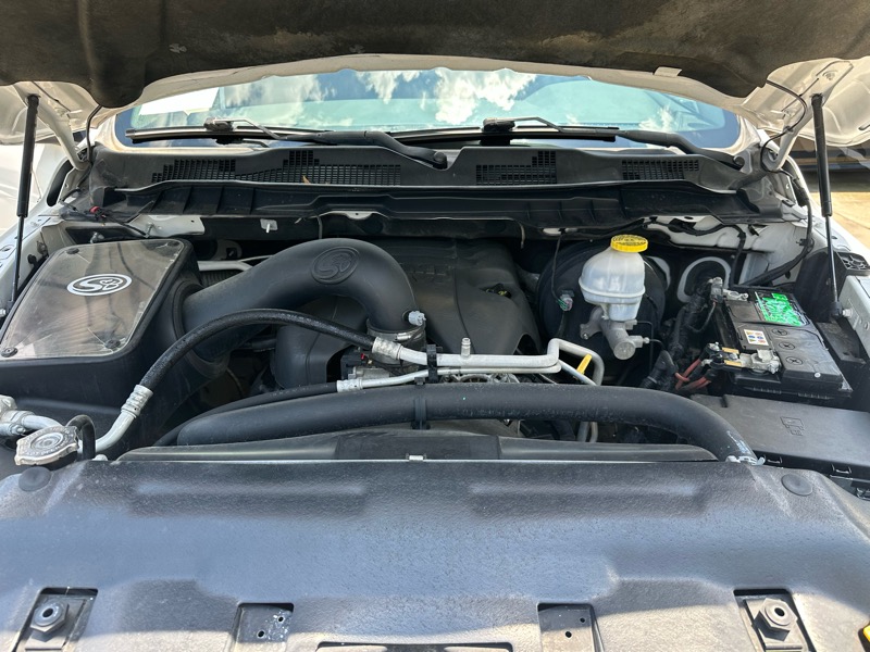 RAM 1500 4WD Crew Cab 140.5" Big Horn 2017