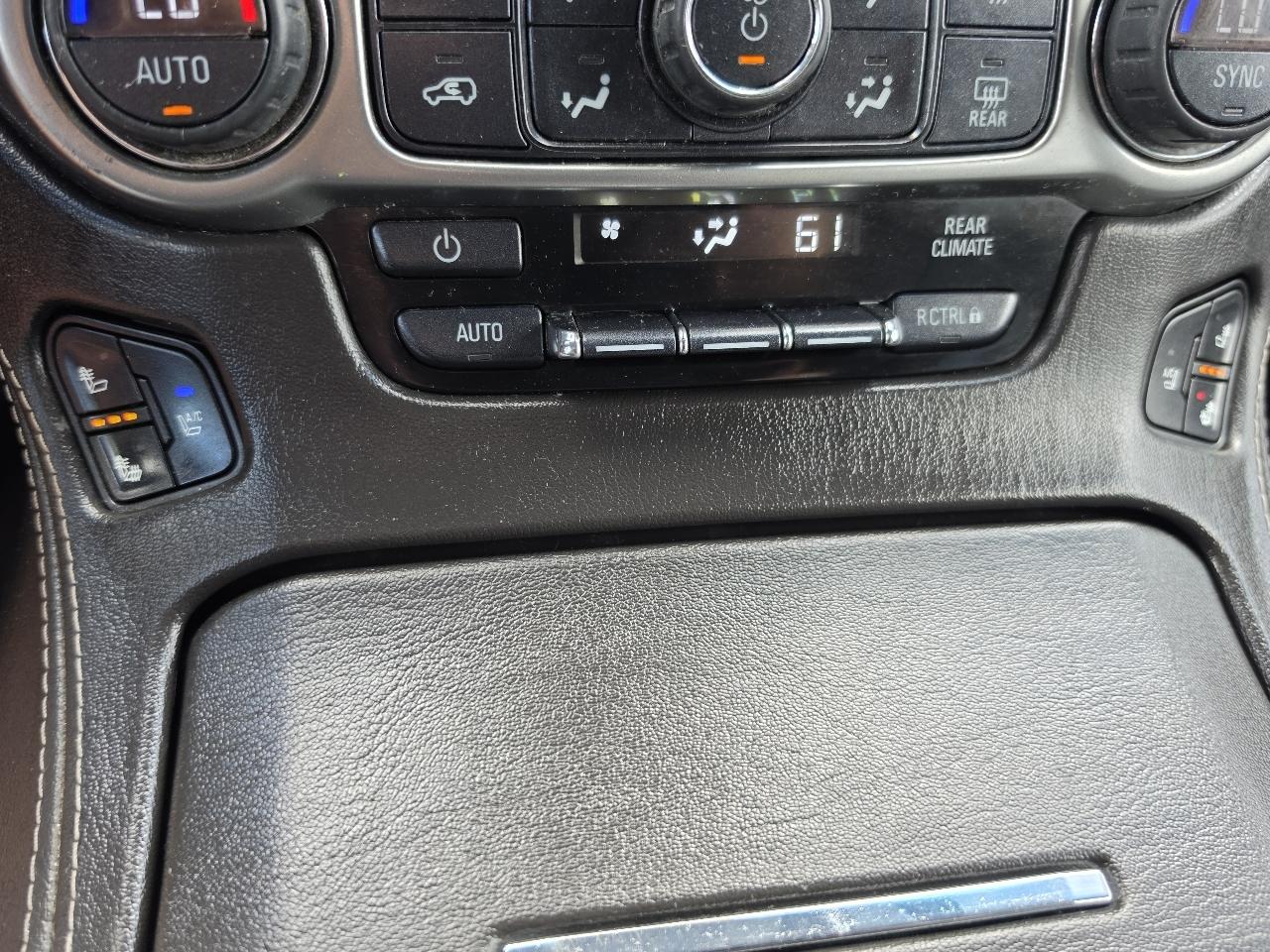 Chevrolet Tahoe 4WD 4dr LTZ 2015