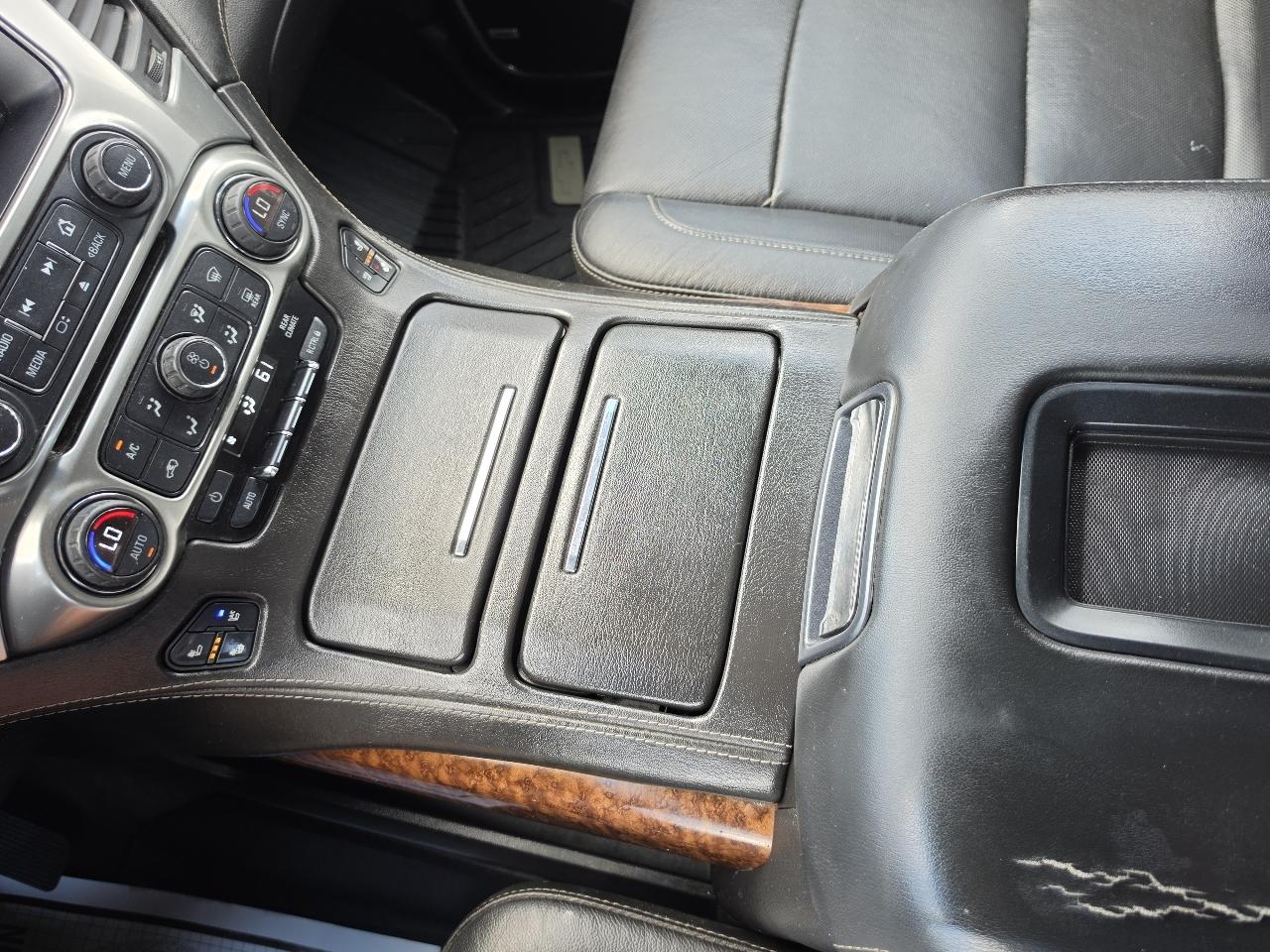 Chevrolet Tahoe 4WD 4dr LTZ 2015