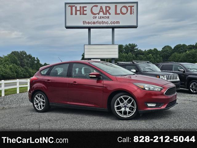 Red (BURGUNDY) 2015 Ford Focus SE Hatchback Hatchback Front-Wheel Drive Automatic