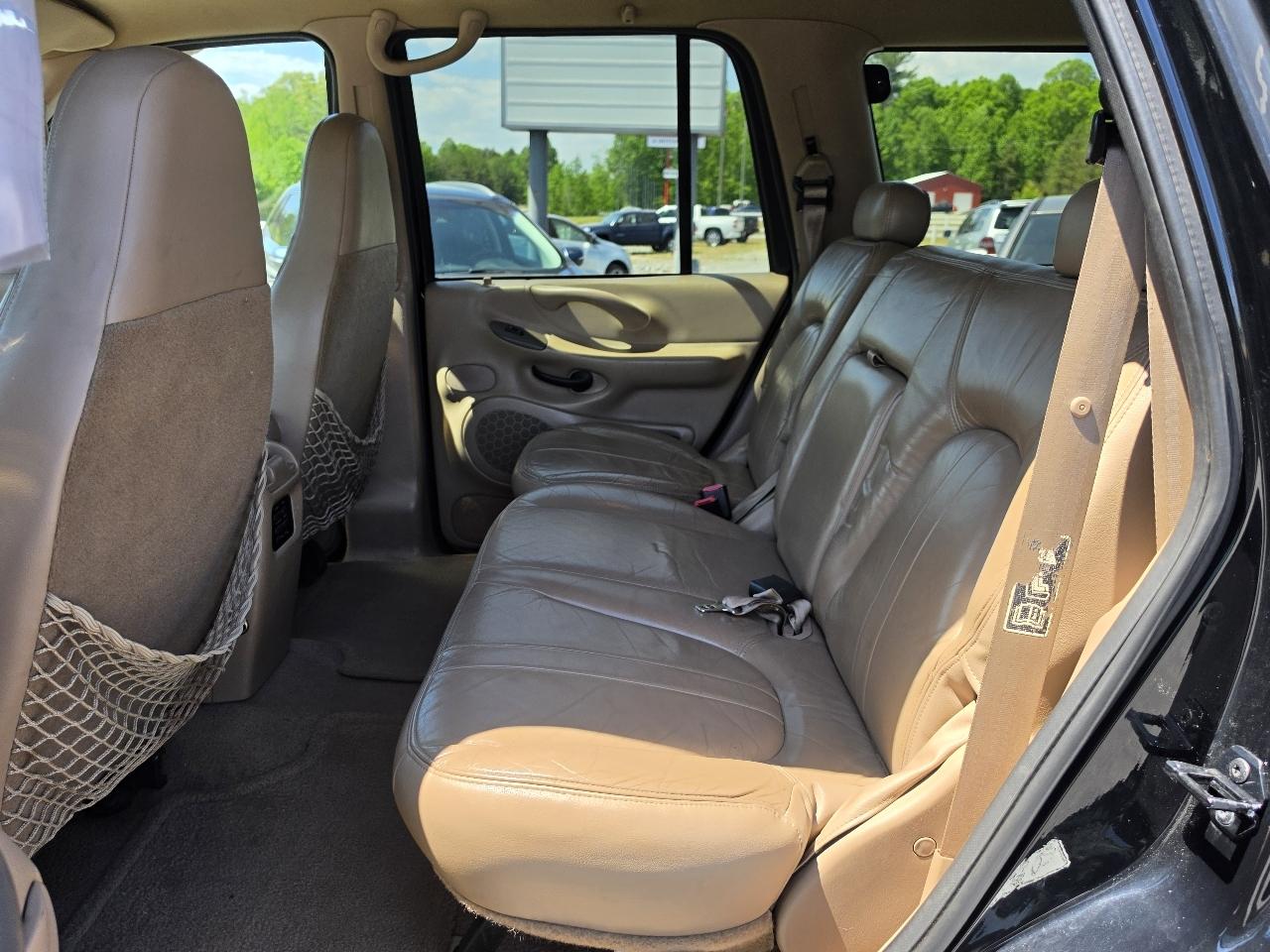 Ford Expedition 119" WB Eddie Bauer 4WD 1999