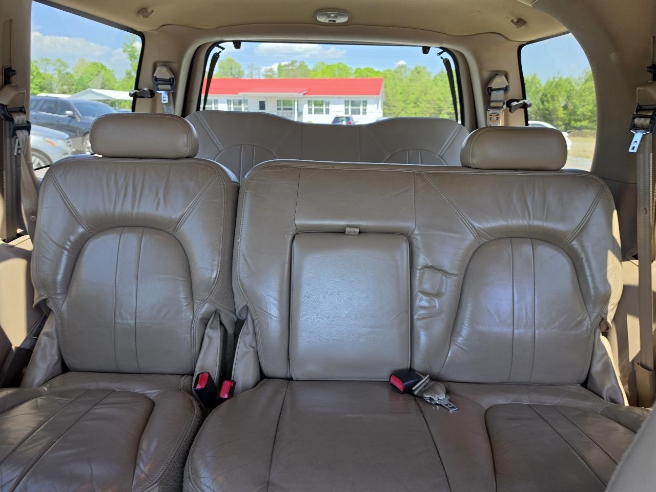 Ford Expedition 119" WB Eddie Bauer 4WD 1999