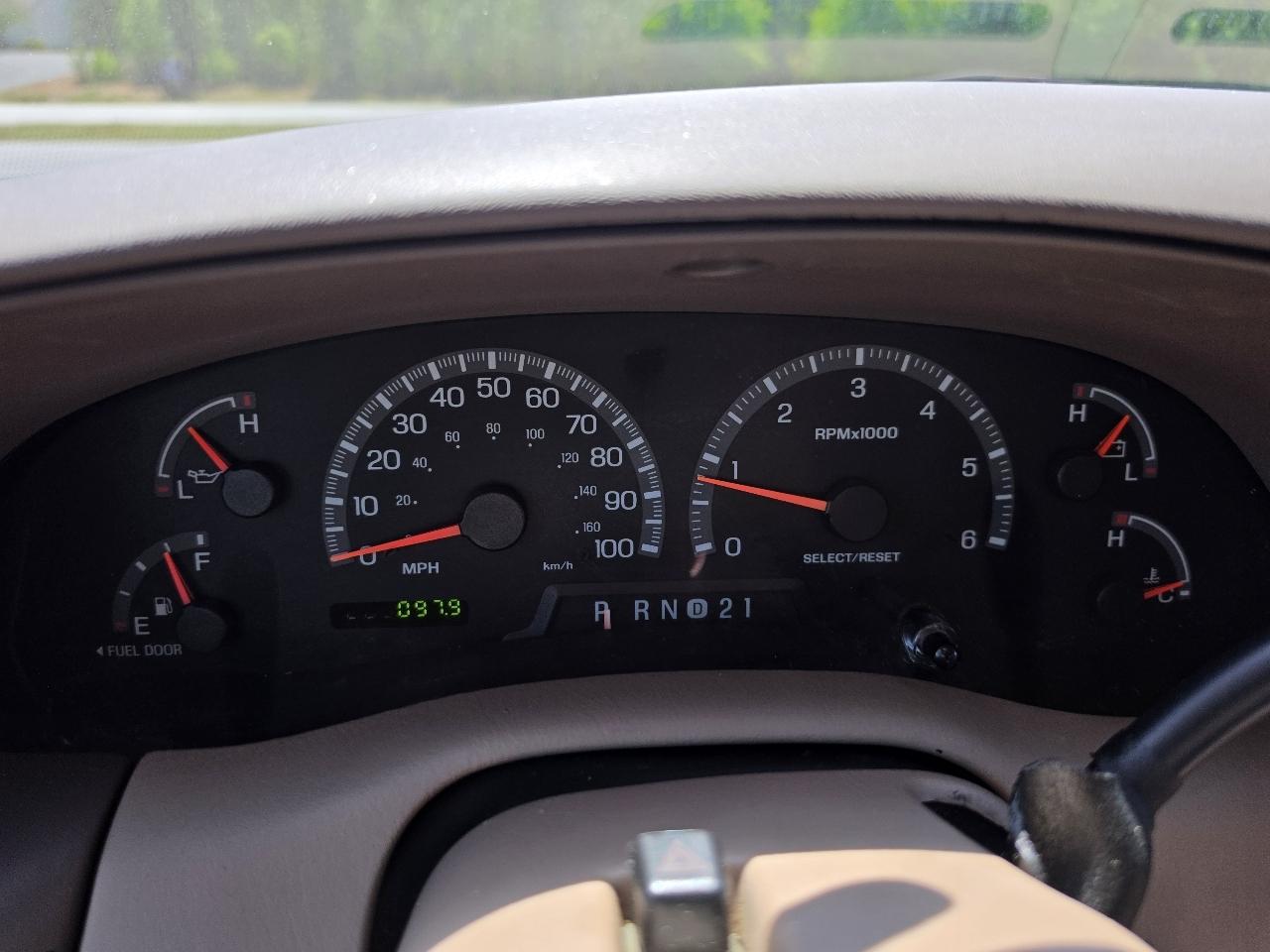 Ford Expedition 119" WB Eddie Bauer 4WD 1999