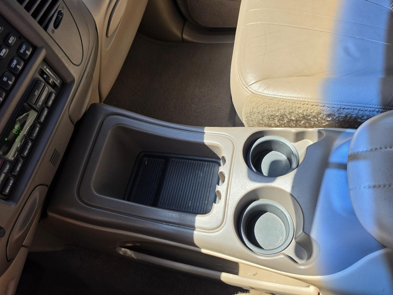 Ford Expedition 119" WB Eddie Bauer 4WD 1999