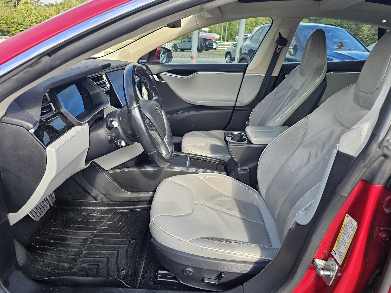 2014 Tesla Model S 60 photo 3