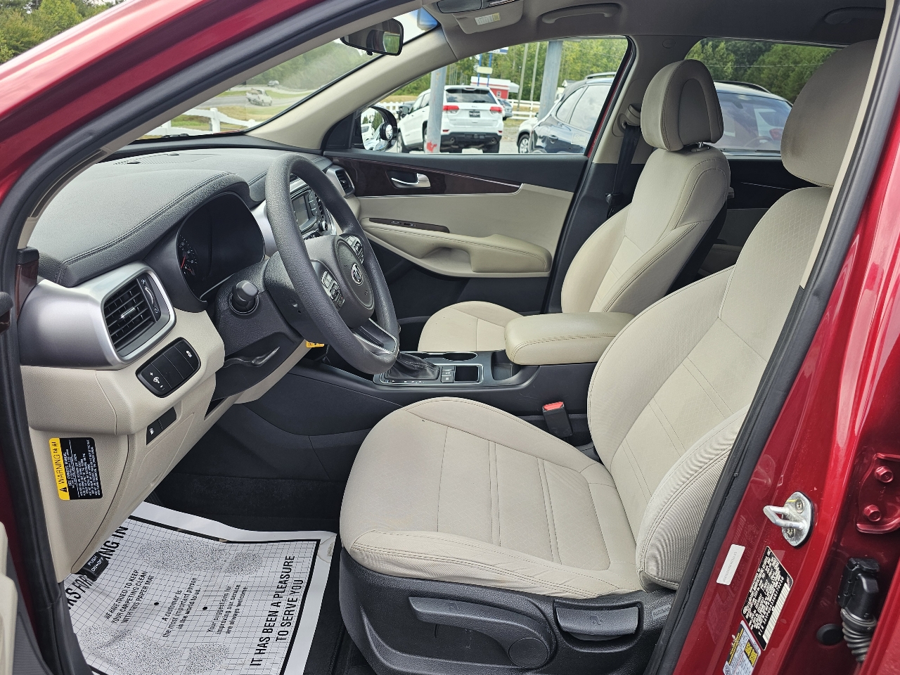 2016 Kia Sorento LX photo 2
