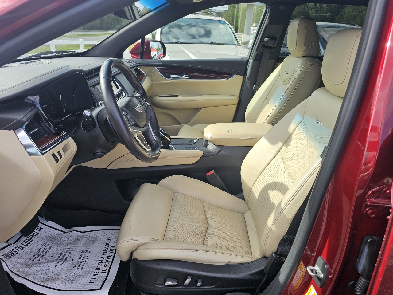 2017 Cadillac XT5 Luxury photo 3