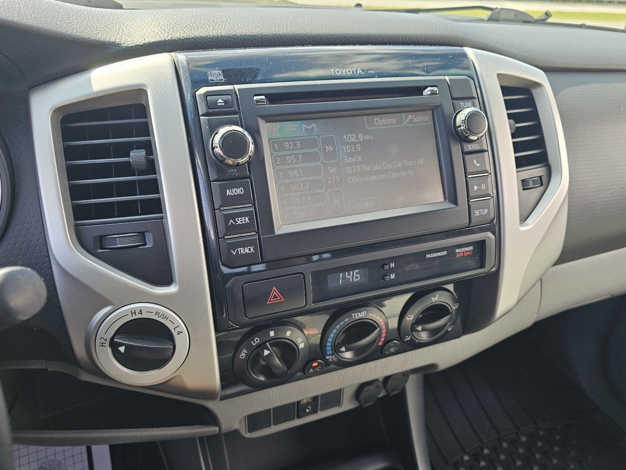 Toyota Tacoma 4WD Double Cab LB V6 AT (Natl) 2013 Toyota Tacoma 4WD Double Cab LB V6 AT (Natl) 2013