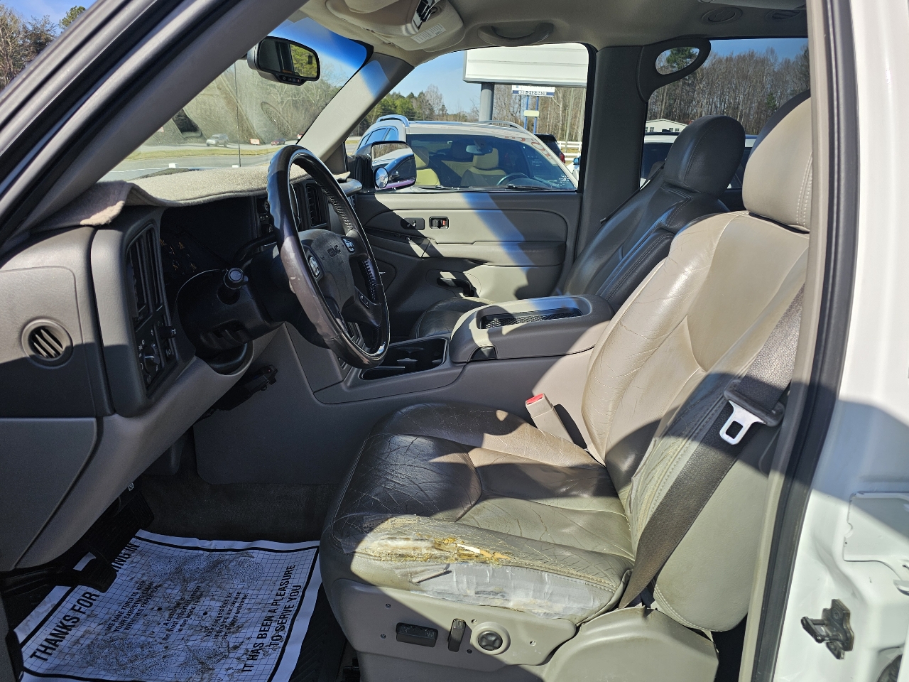 GMC Yukon XL 4dr 2500 SLT 2004