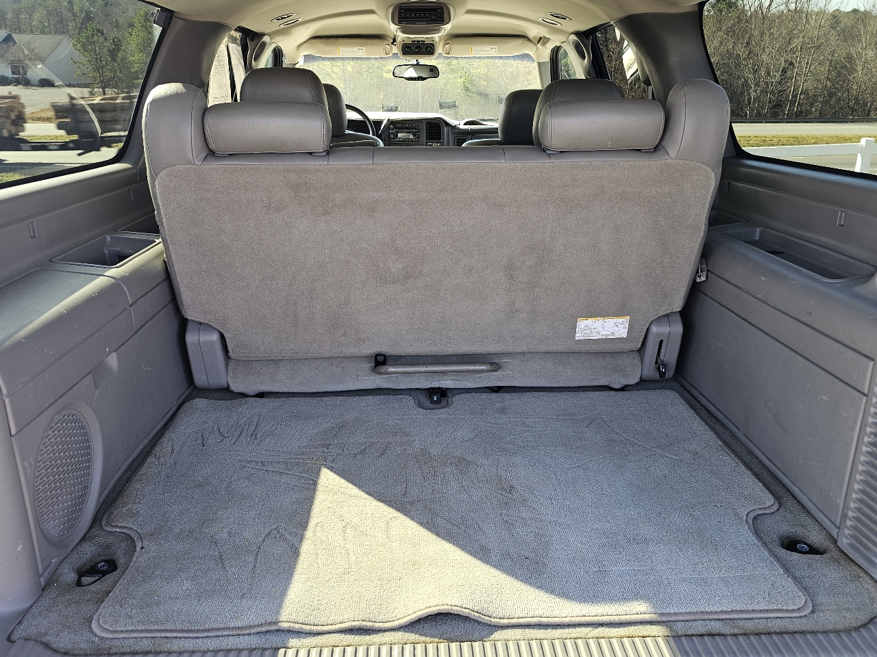 GMC Yukon XL 4dr 2500 SLT 2004