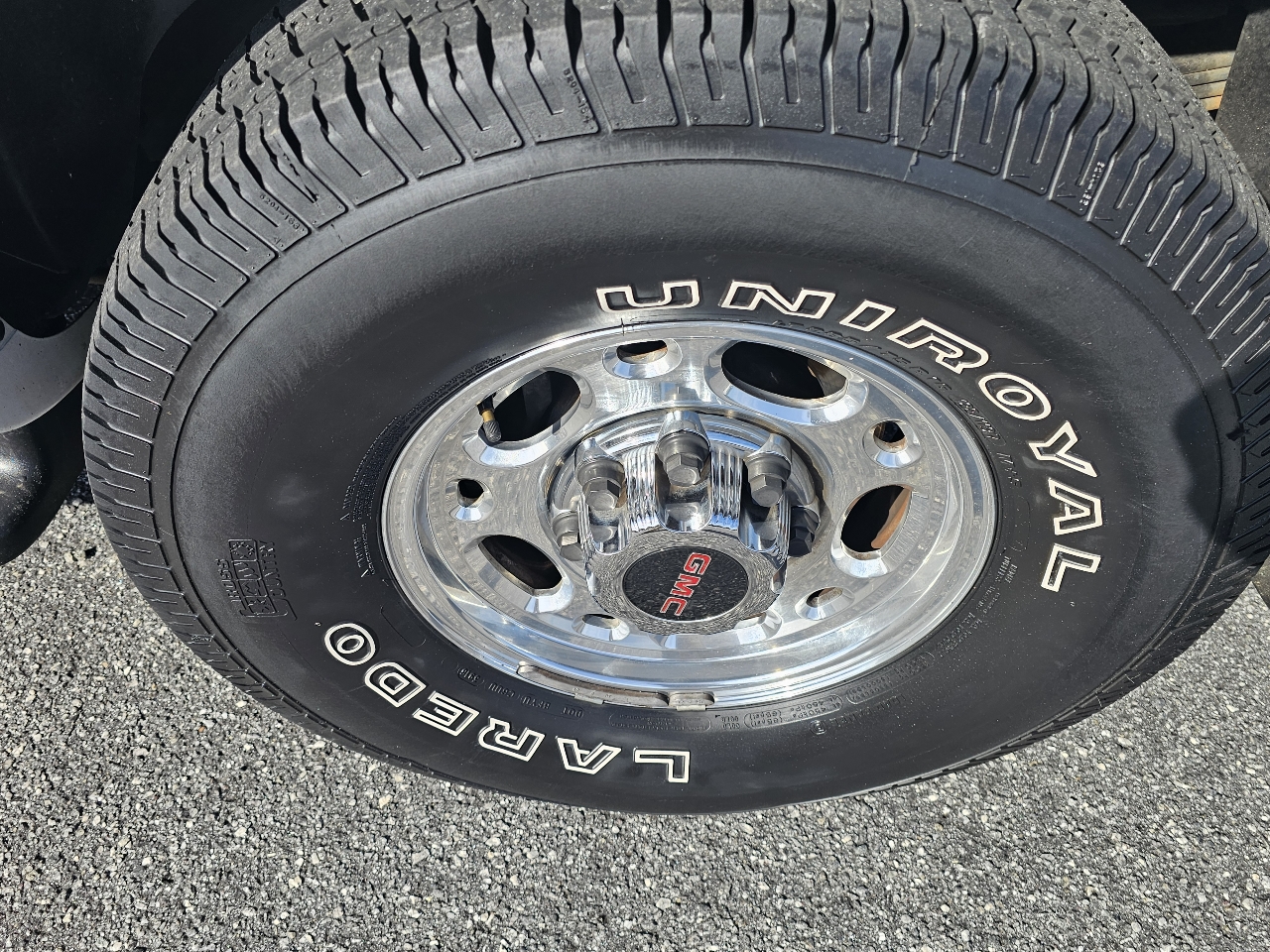 GMC Yukon XL 4dr 2500 SLT 2004