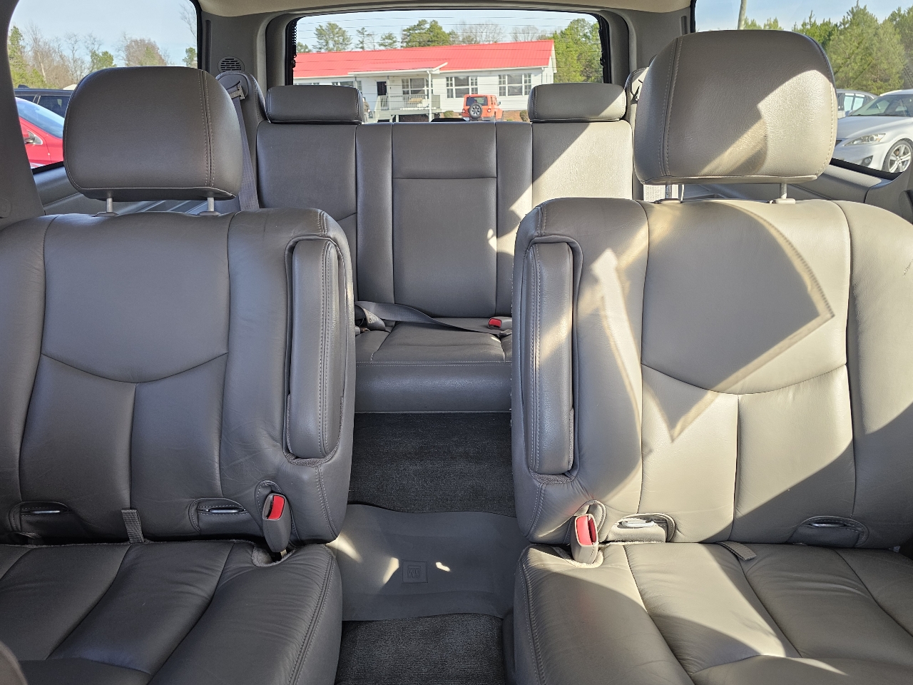 GMC Yukon XL 4dr 2500 SLT 2004