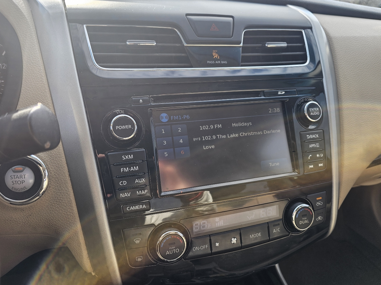 Nissan Altima 4dr Sdn V6 3.5 SL 2014