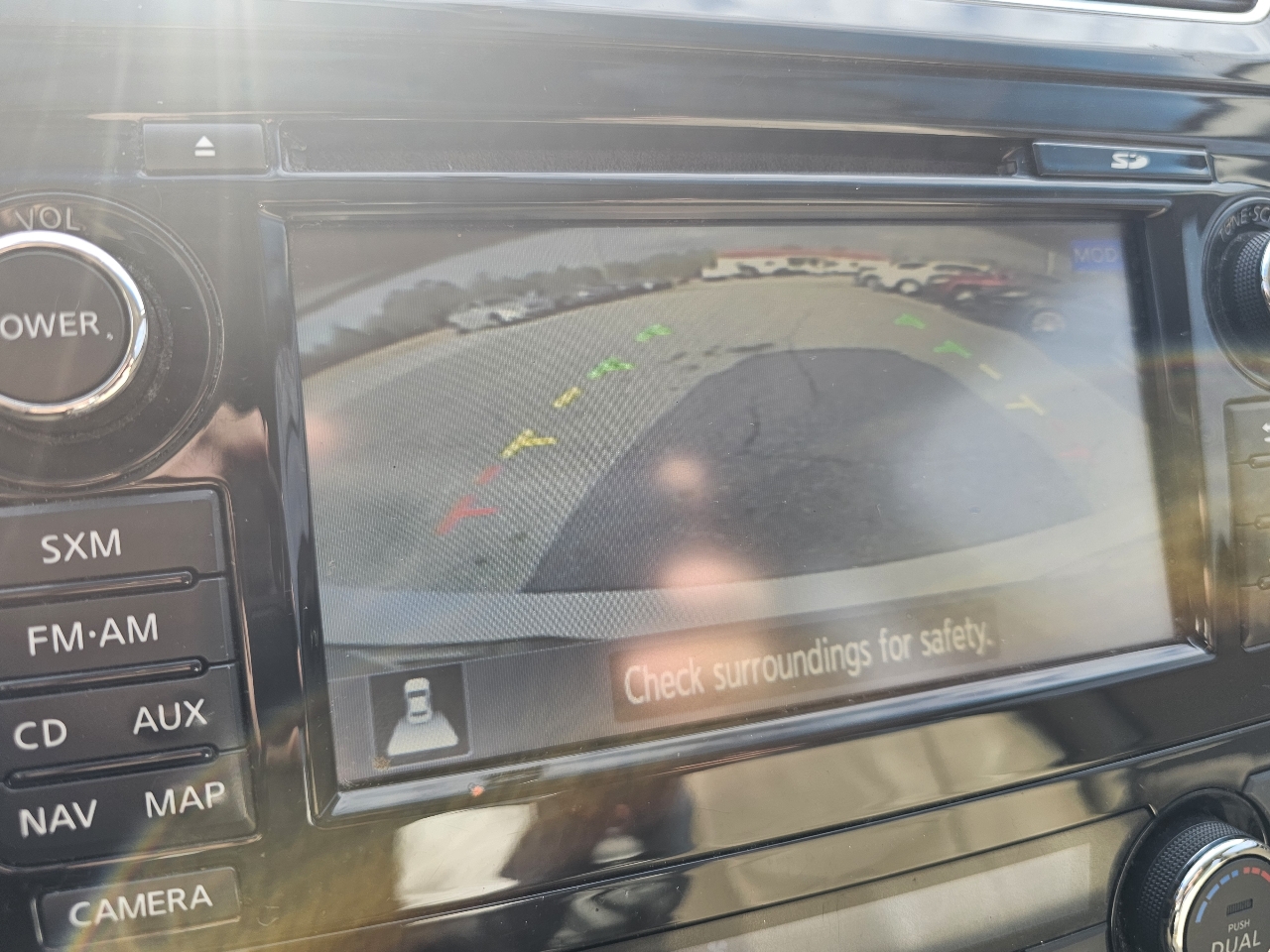 Nissan Altima 4dr Sdn V6 3.5 SL 2014