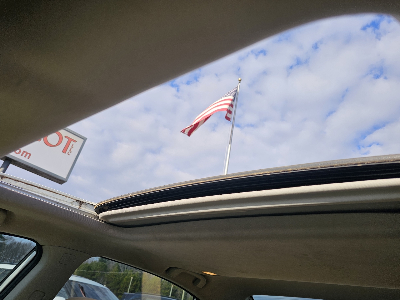 Nissan Altima 4dr Sdn V6 3.5 SL 2014