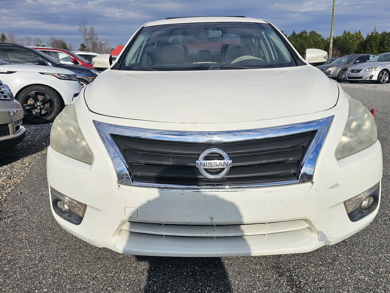 Nissan Altima 4dr Sdn V6 3.5 SL 2014