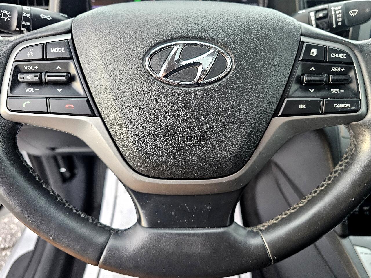 Hyundai Elantra Value Edition 2.0L Auto (Ulsan) 2018