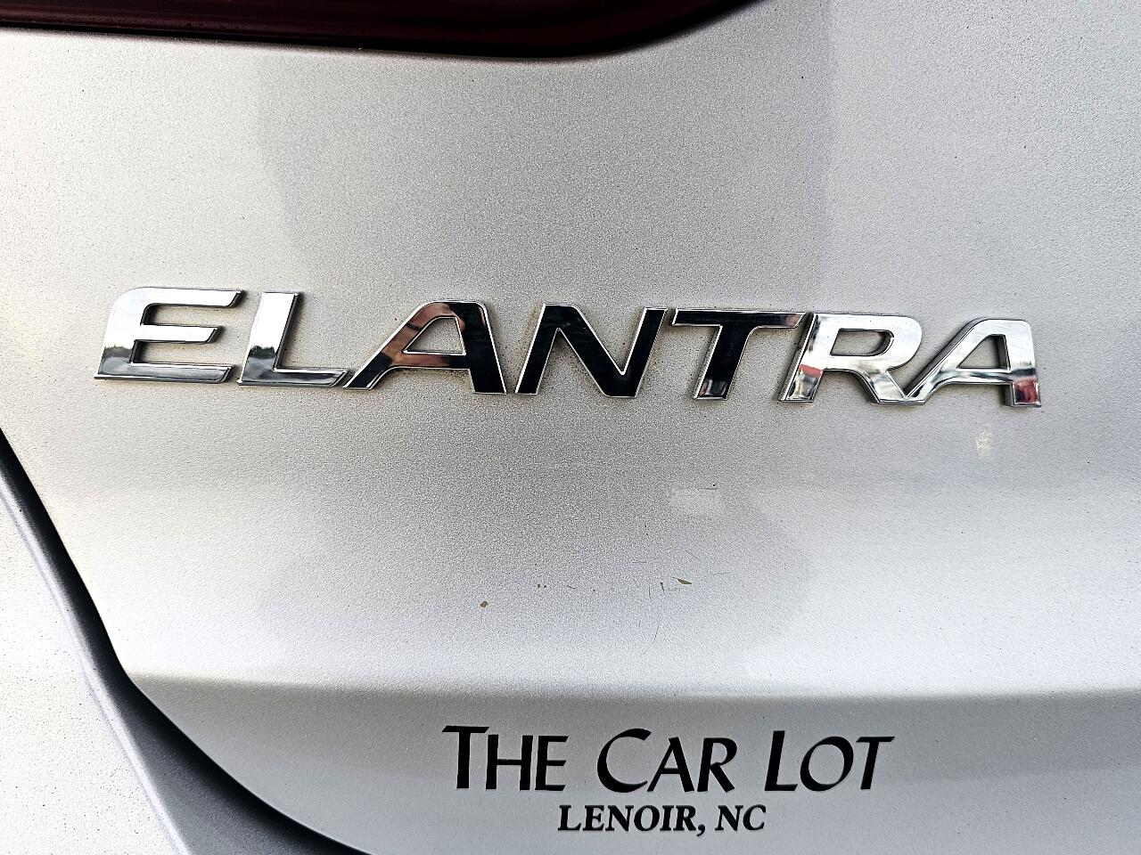 Hyundai Elantra Value Edition 2.0L Auto (Ulsan) 2018