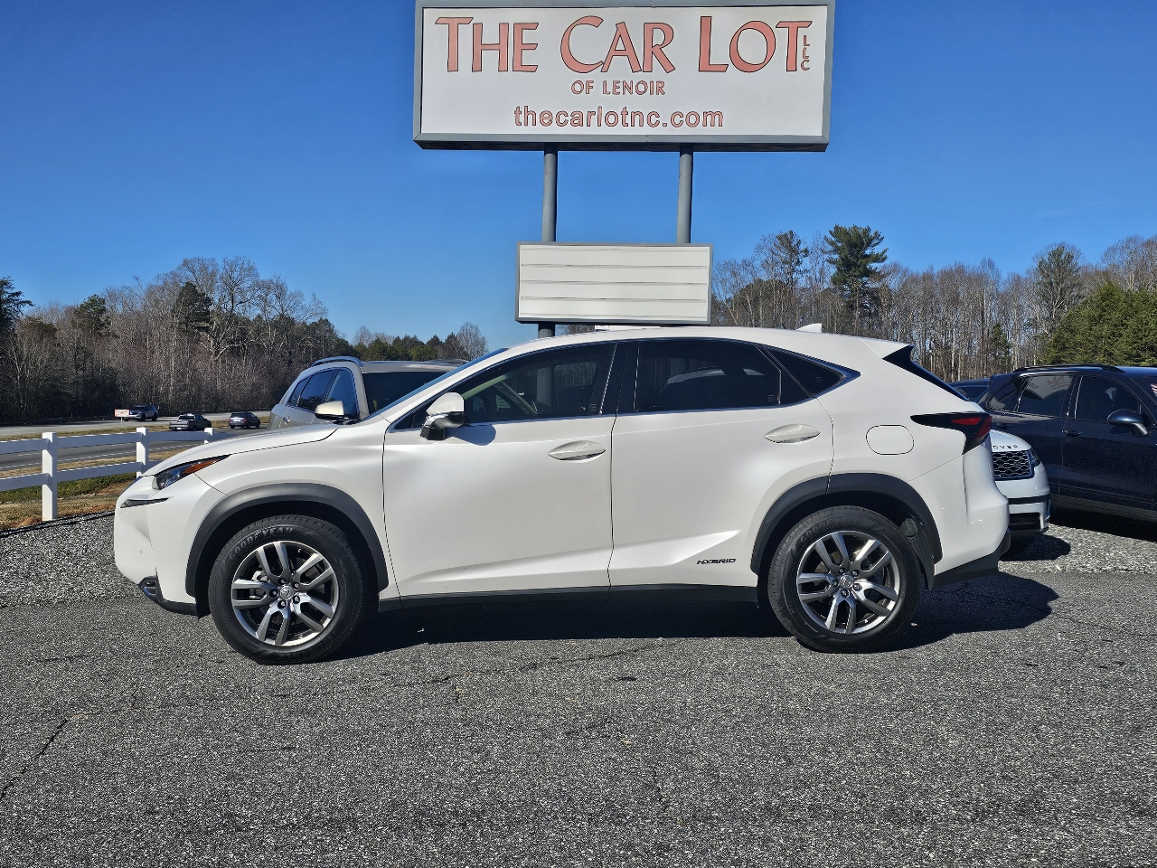 Lexus NX 300h FWD 4dr 2015