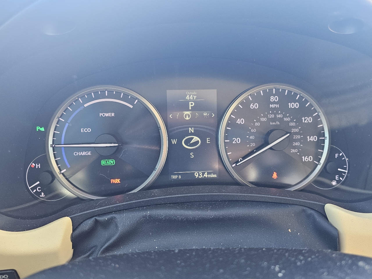 Lexus NX 300h FWD 4dr 2015